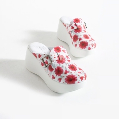 Saboti medicali, din piele natura, alb/rosu, cu platforma, Marimi: 38, 