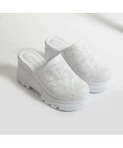 Saboti medicali din piele naturala, cu platforma usoara, Marimi: 39, 