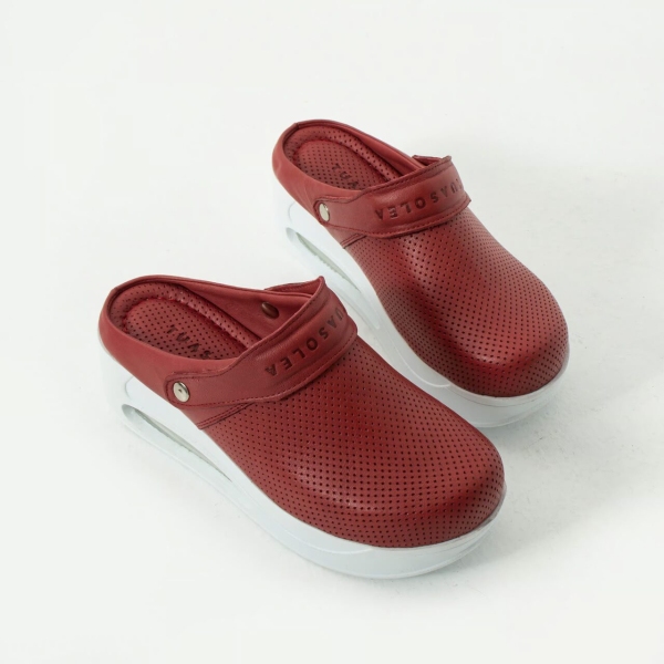 Saboti medicali, din piele naturala, cu bareta detasabila, Classic Red, Marimi: 36, 